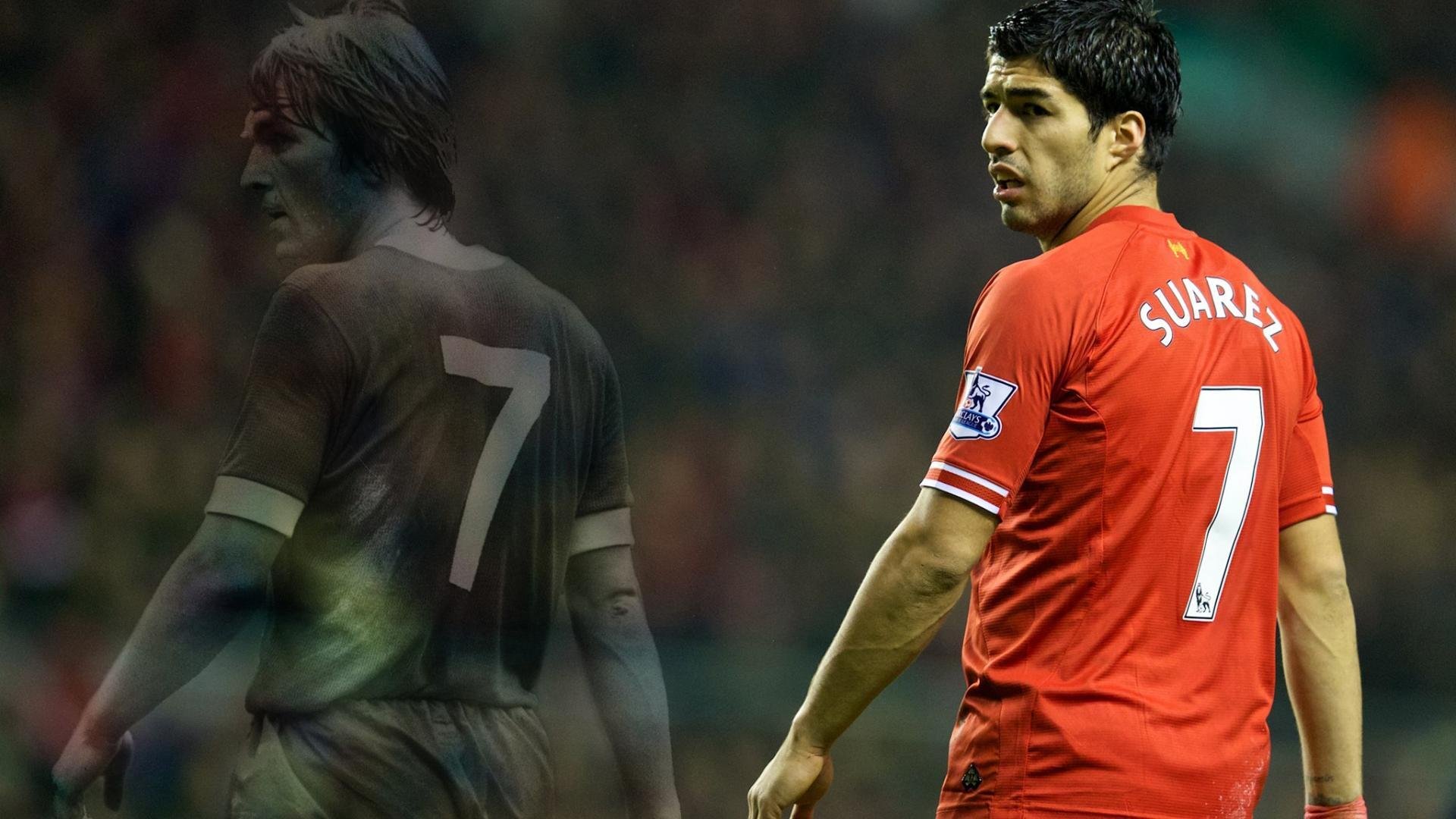 快船组织公益义卖活动筹集儿童基金